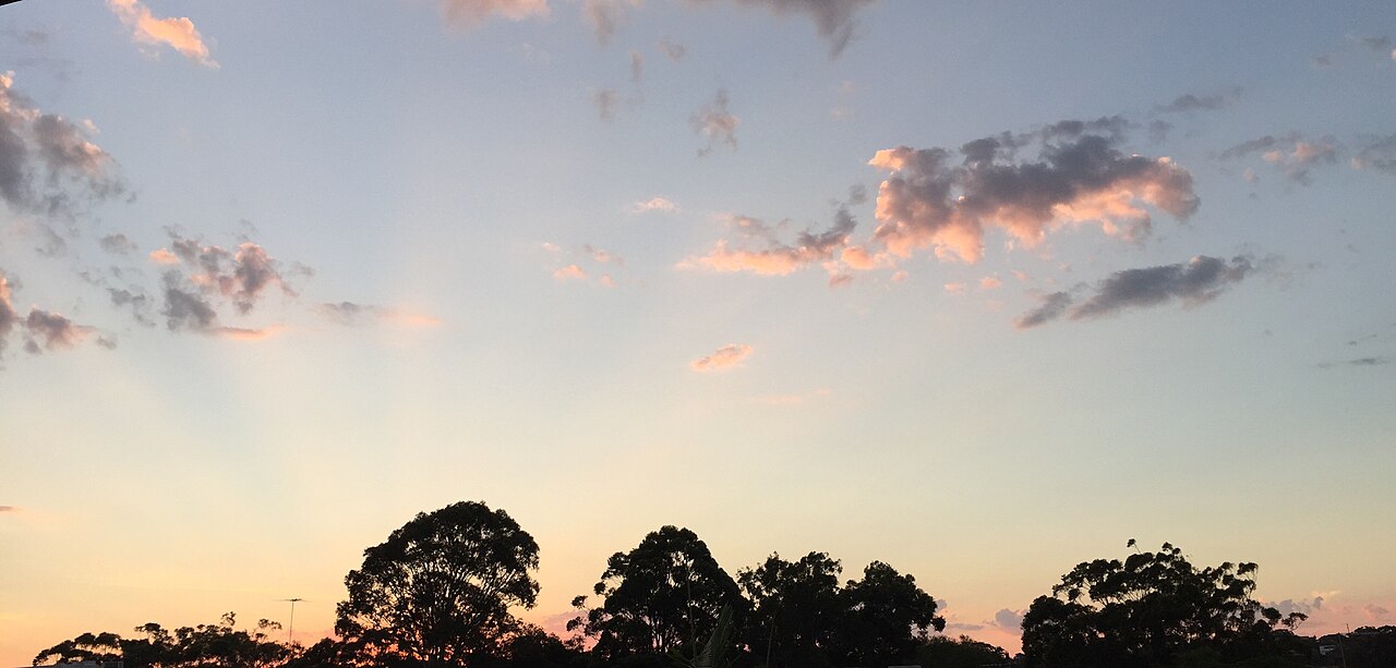 Golden sunset horizon